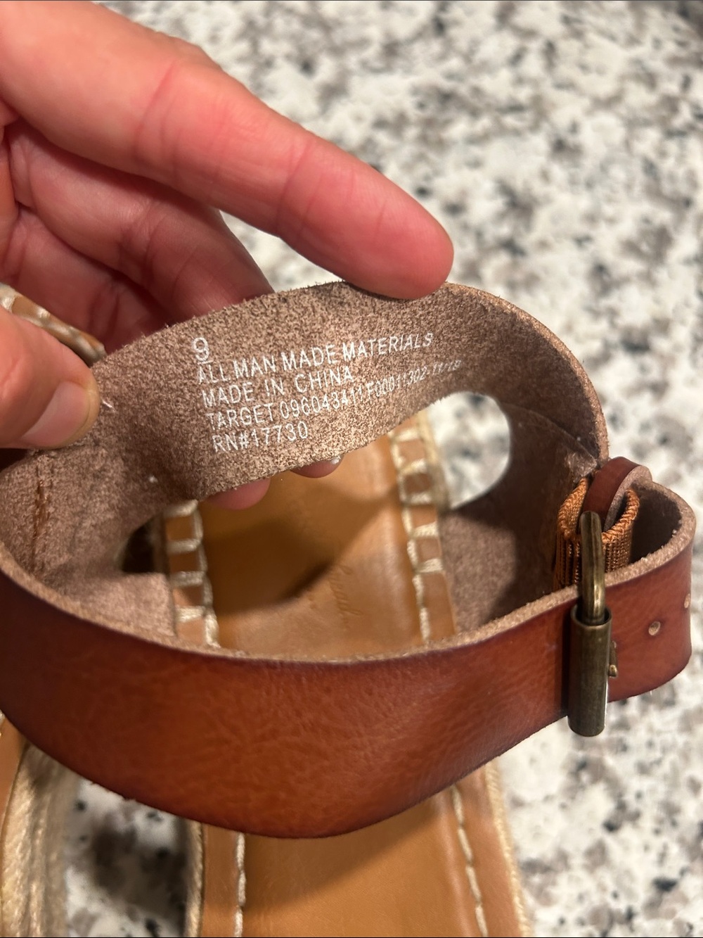 Universal Thread Strap Sandals - Picture 2 of 4